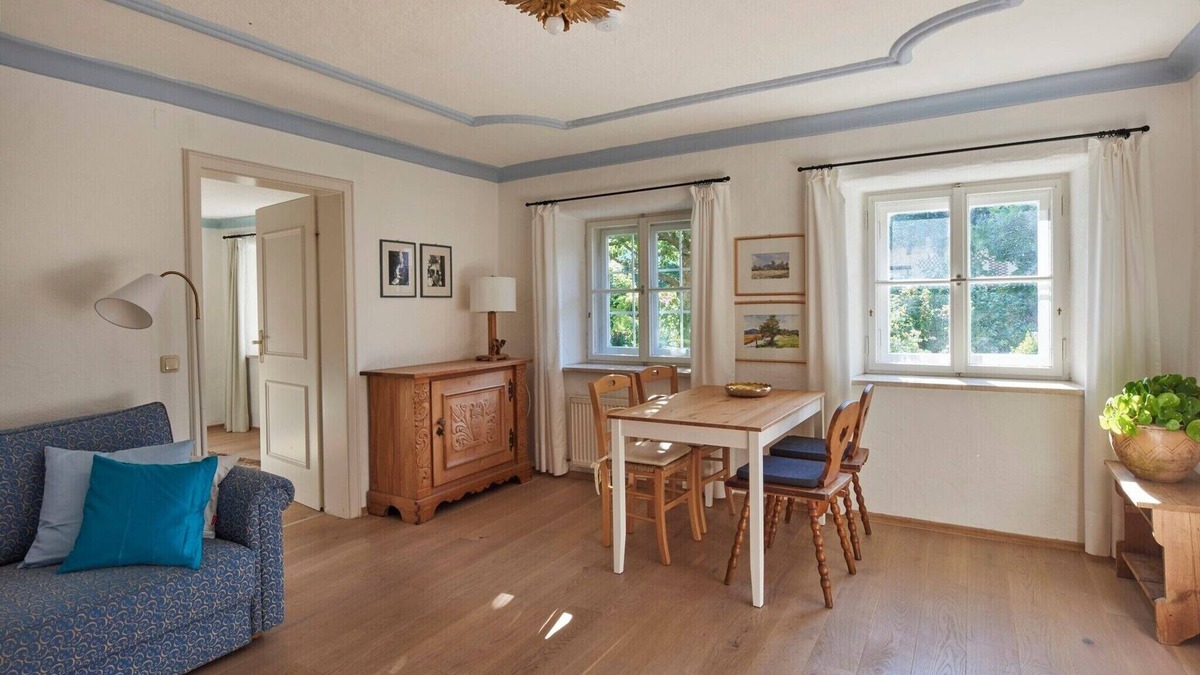 Gmain Apartment | Apartment at Florianiplatz with 56 sqm, terrace, 1 bedroom