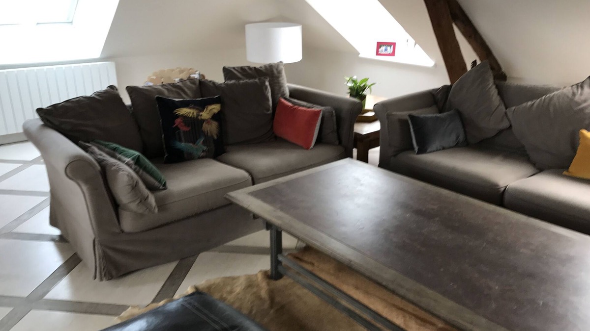 Montepilloy Apartment | Apartment at the top close to Senlis