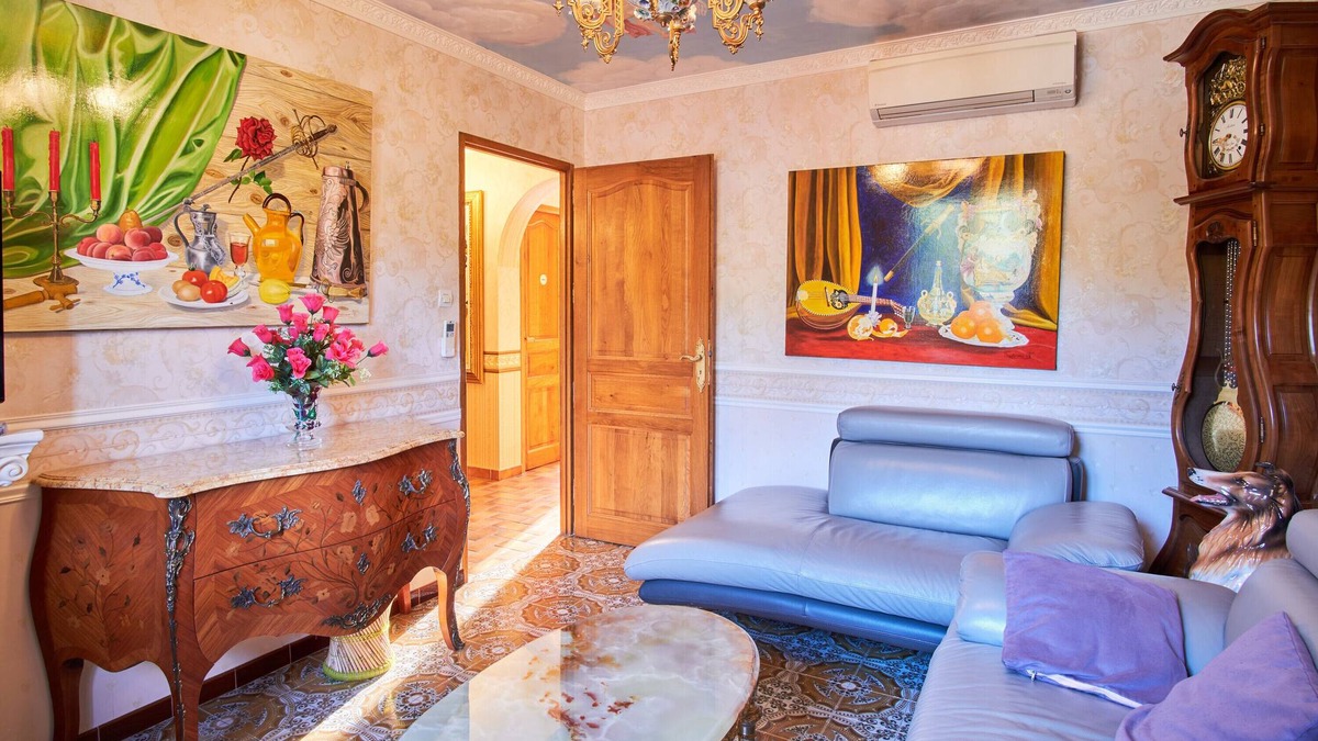 Pierre-Chatel Apartment | Apartment 'Au Clair Matin à La Mure' with Mountain View, Garden, A/C & Wi-Fi