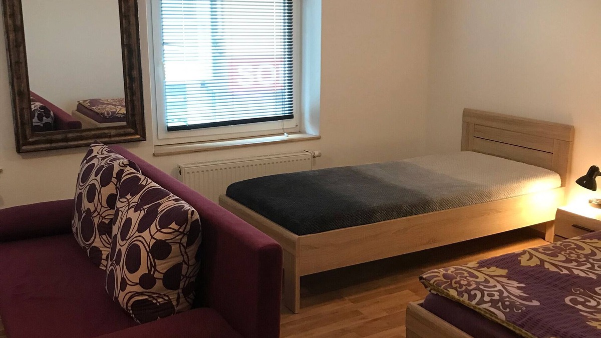 Buhl Apartment | Apartment 'B' with Shared Terrace and Wi-Fi