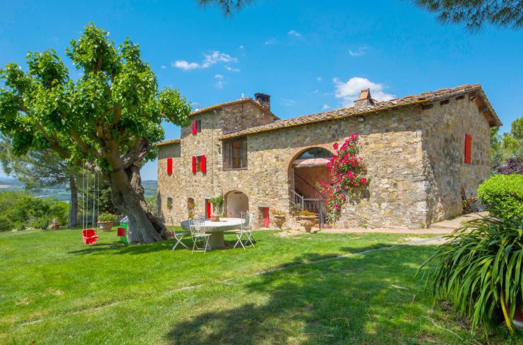 San Pietro in Bossolo Apartment | Apartment Badia a Passignano-1 by Interhome
