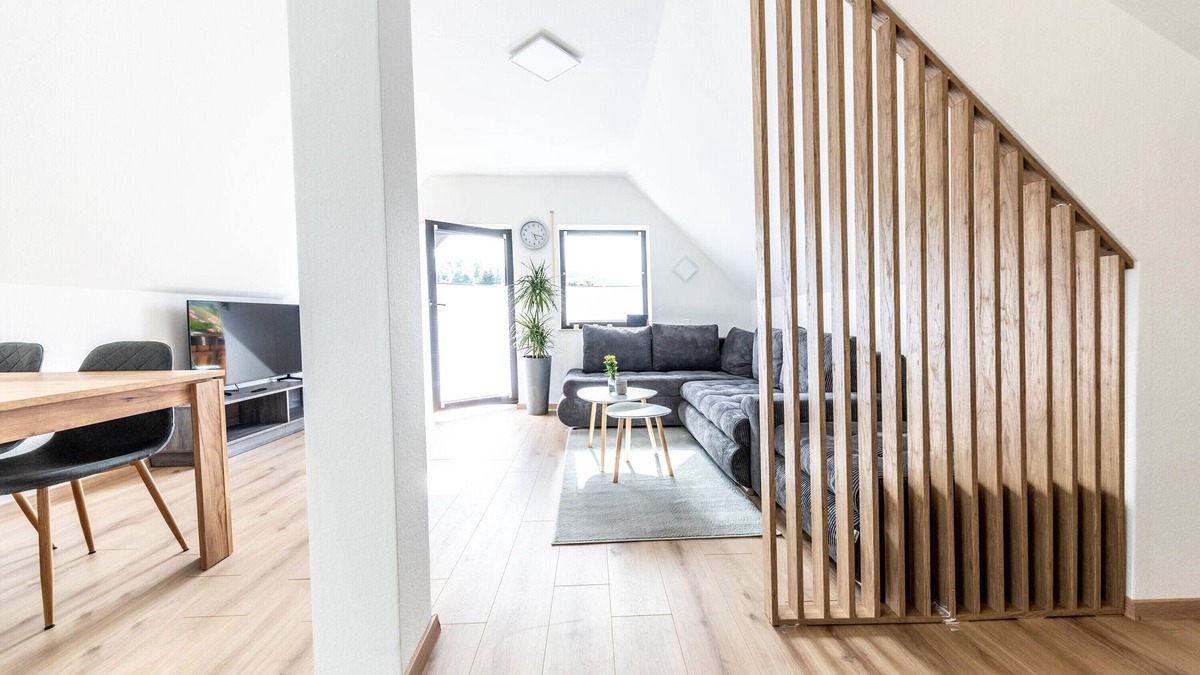 Lenzkirch Apartment | Apartment 'Bähnleradweg' with Balcony and Wi-Fi