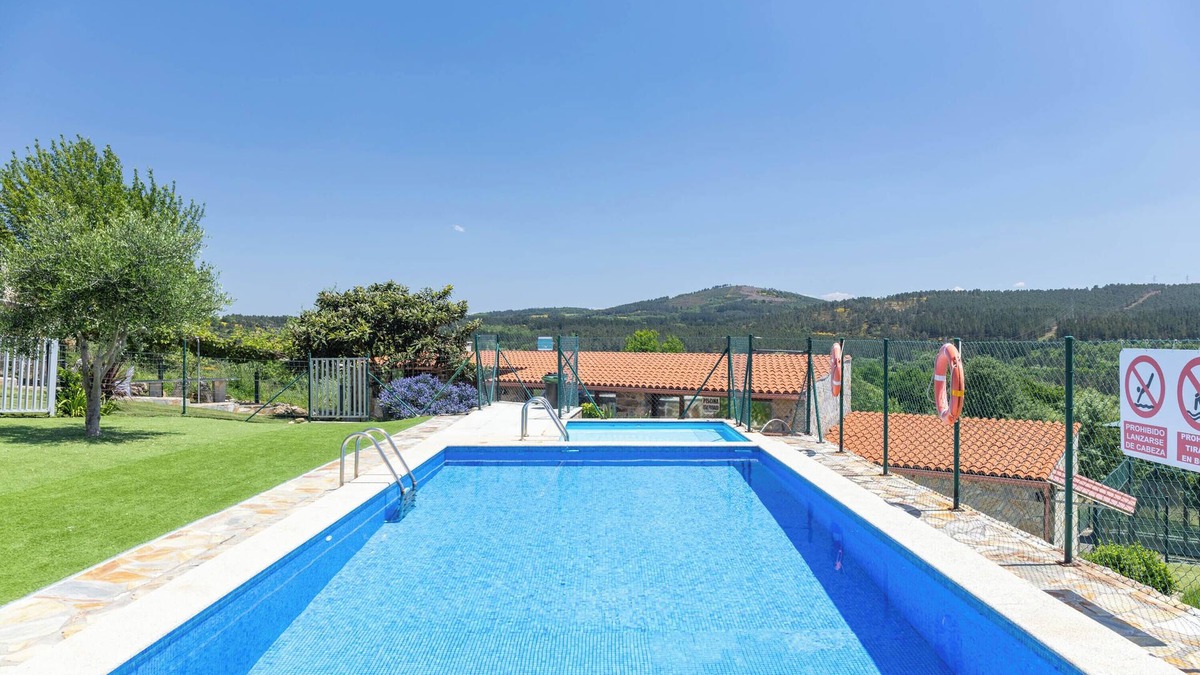 Marcelle Apartment | Apartment 'Baloco' with Shared Pool, Shared Terrace and Wi-Fi