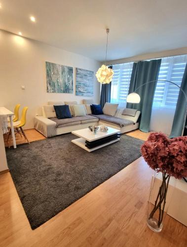 Banska Bystrica Apartment | Apartment Banska - City Centre & Private Parking