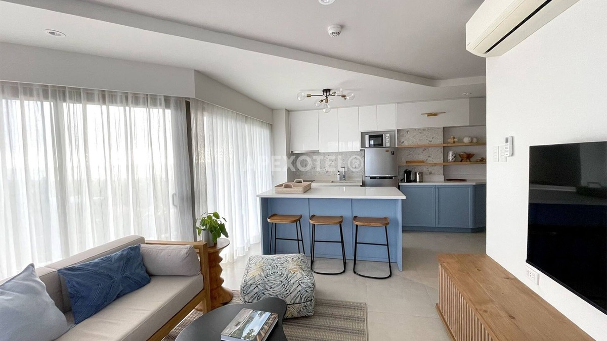 Maribago Apartment | Apartment Beachfront Cebu Luxury Balcony Breakfast Included