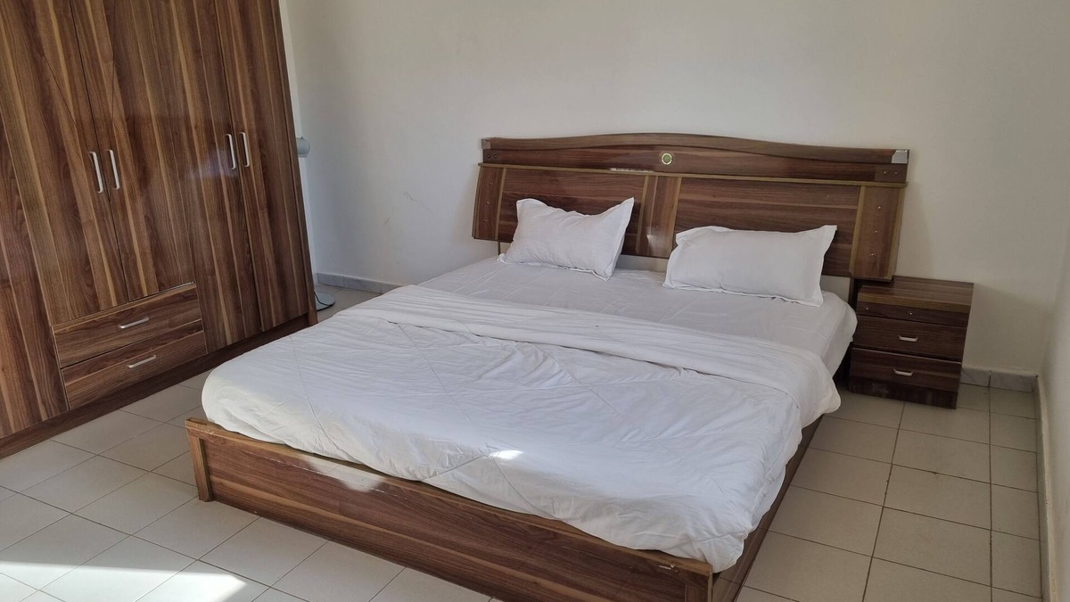 Pointe des Almadies Apartment | Apartment Bedroom-Living Room-Kitchen-Terrace halfway Blaise Diagne Airport - Dakar
