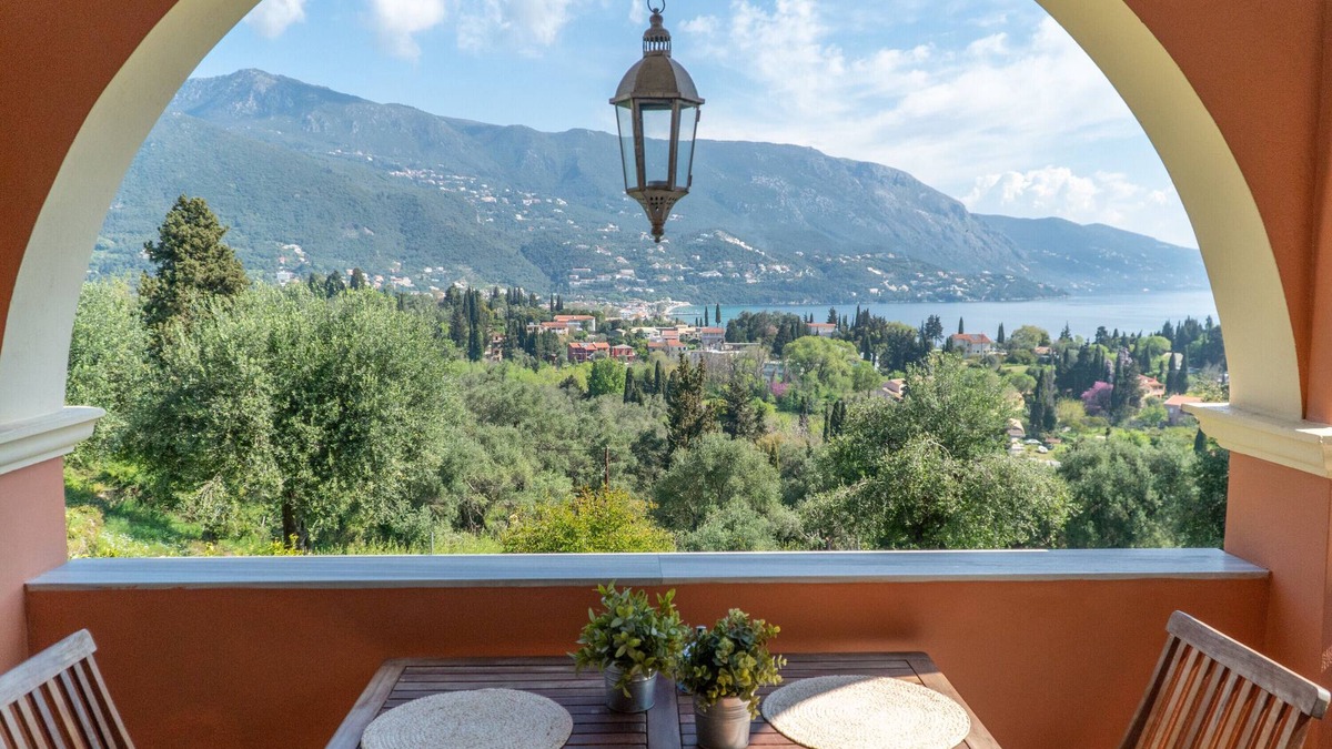 Kato Korakiana Apartment | Apartment 'Bella Vista ' with Sea View, Wi-Fi and Air Conditioning