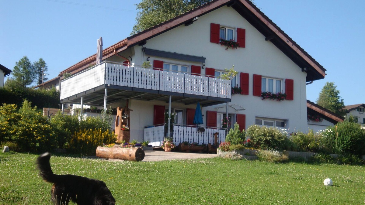 Les Breuleux Apartment | Apartment "Bellevue" Les Breuleux, Jura, Switzerland