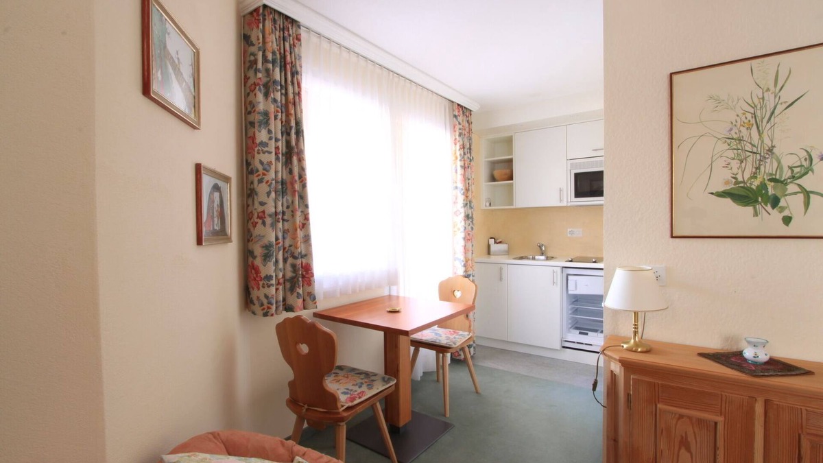 Zuoz Apartment | Apartment Belvair 37 - Studio for 2 persons in Zuoz