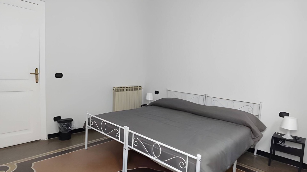 Sestri Ponente Apartment | Apartment 'Benny Genova Aeroporto' with Wi-Fi