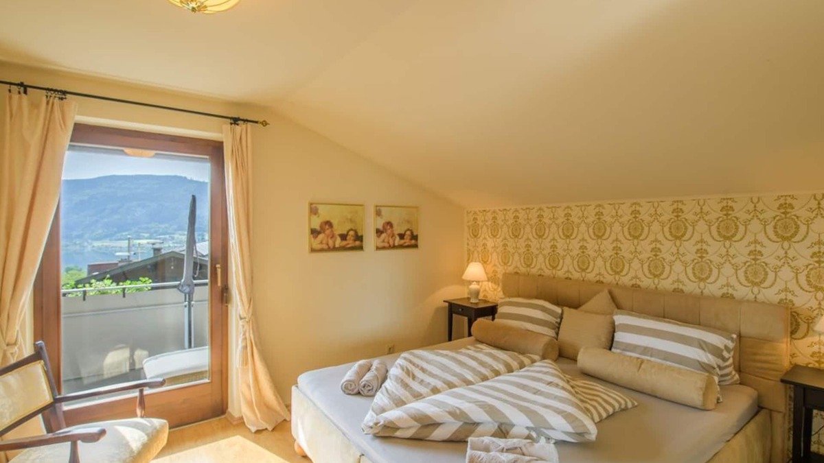 Stiegl Apartment | Apartment Berg - Waldvilla Bergsee
