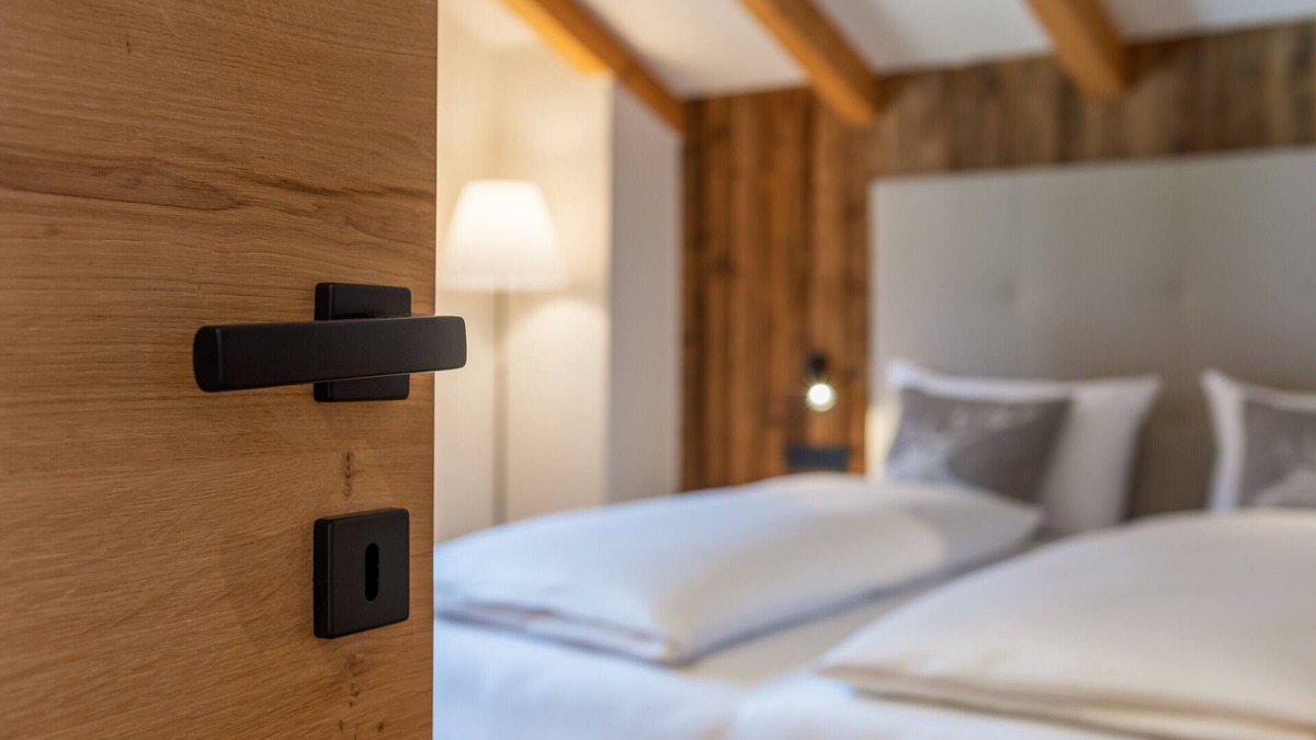 Fie allo Sciliar Apartment | Apartment 'Berg' with Mountain View, Private Garden and Wi-Fi