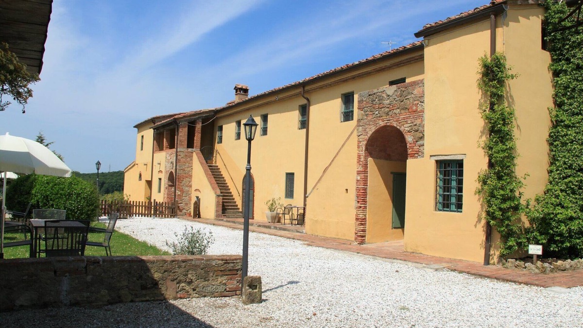 Collesalvetti Apartment | Apartment between Pisa and Livorno