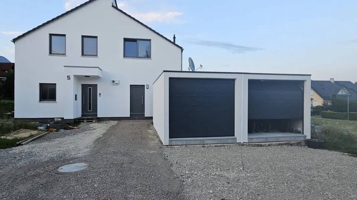 Watterdingen Apartment | Apartment 'Bibernestli 1' with Shared Terrace, Private Garden and Wi-Fi