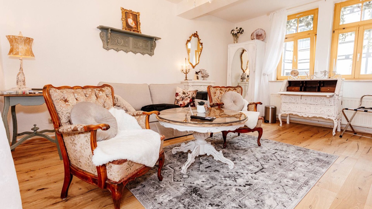 Quedlinburg Apartment | Apartment 'Bismarck Suite By Meis Quedlinburg' with Wi-Fi