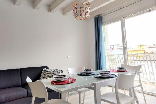 Sottomarina Apartment | Apartment Blue #1 Breeze from the sea