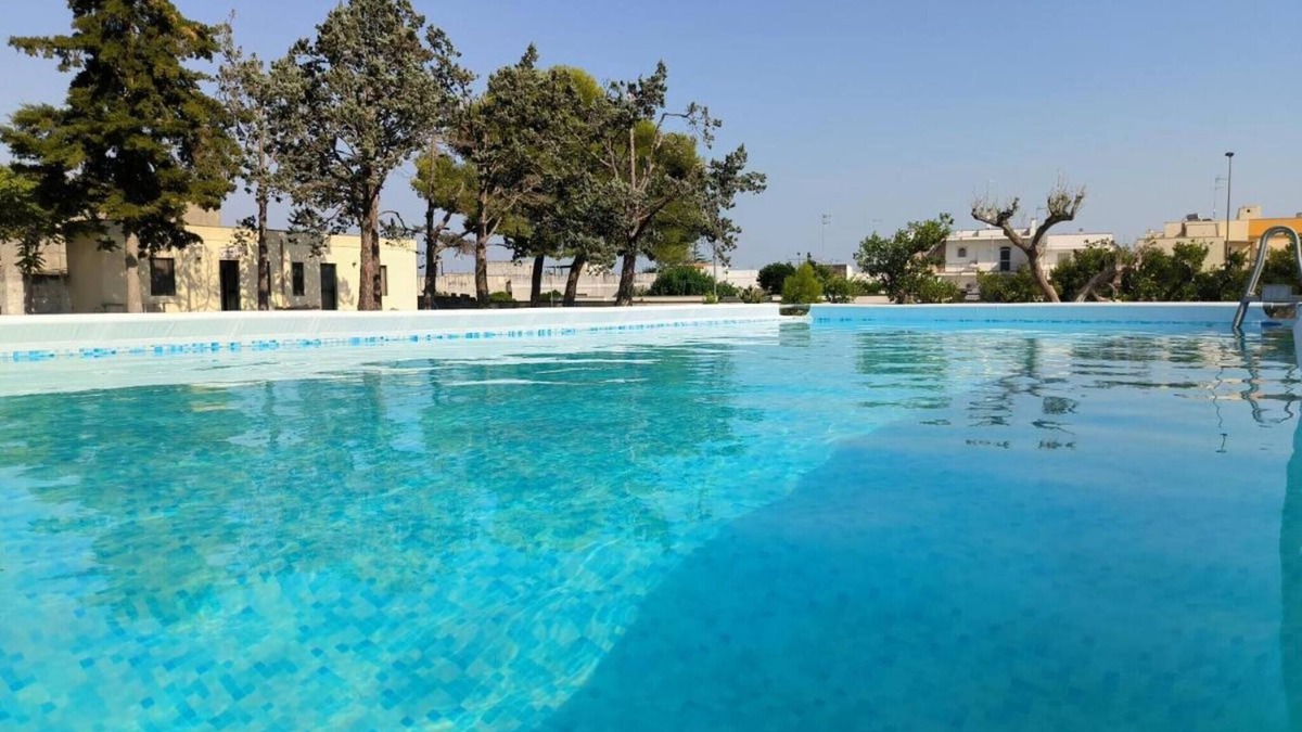 Giurdignano Apartment | Apartment 'Borgo Borgia - Casa Del Calzolaio' with Shared Pool, Wi-Fi and Air Conditioning