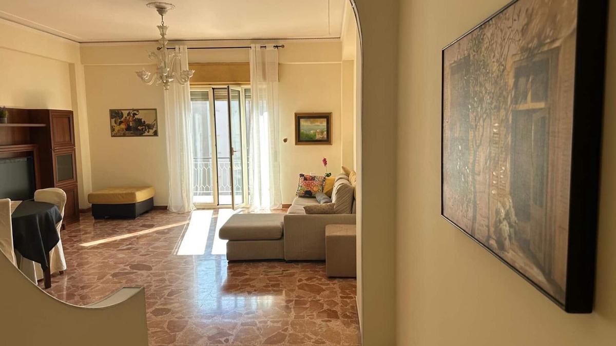 Reggio Calabria Apartment | Apartment 'Bronzi Di Riace' with Sea View, Wi-Fi and Air Conditioning