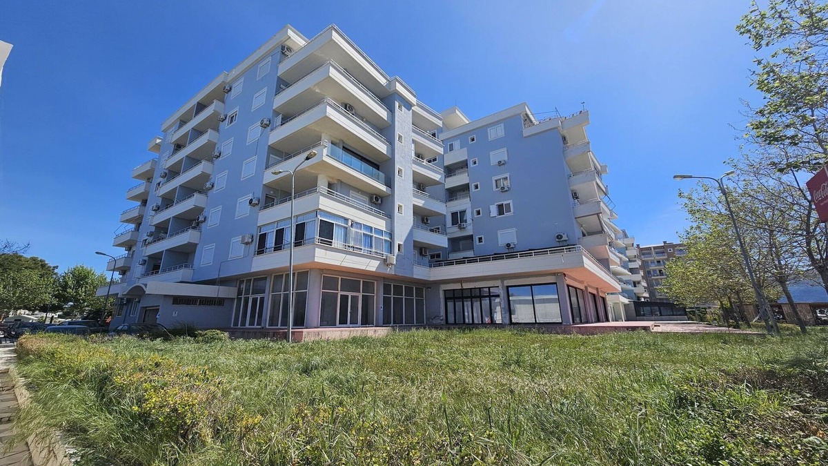 Vlore Boat Rental | Apartment by Old Beach Vlore