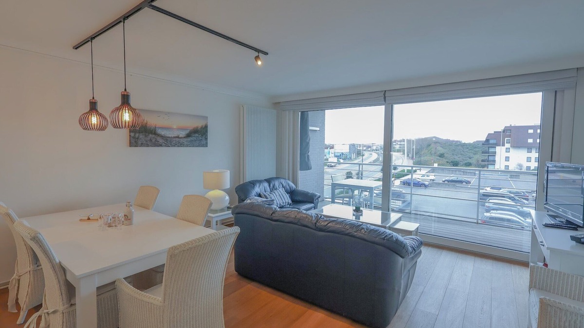 Oostduinkerke-Bad Apartment | Apartment by the Coast in Belgium
