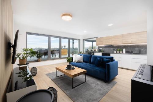 Hruba Borsa Apartment | Apartment by the golf course