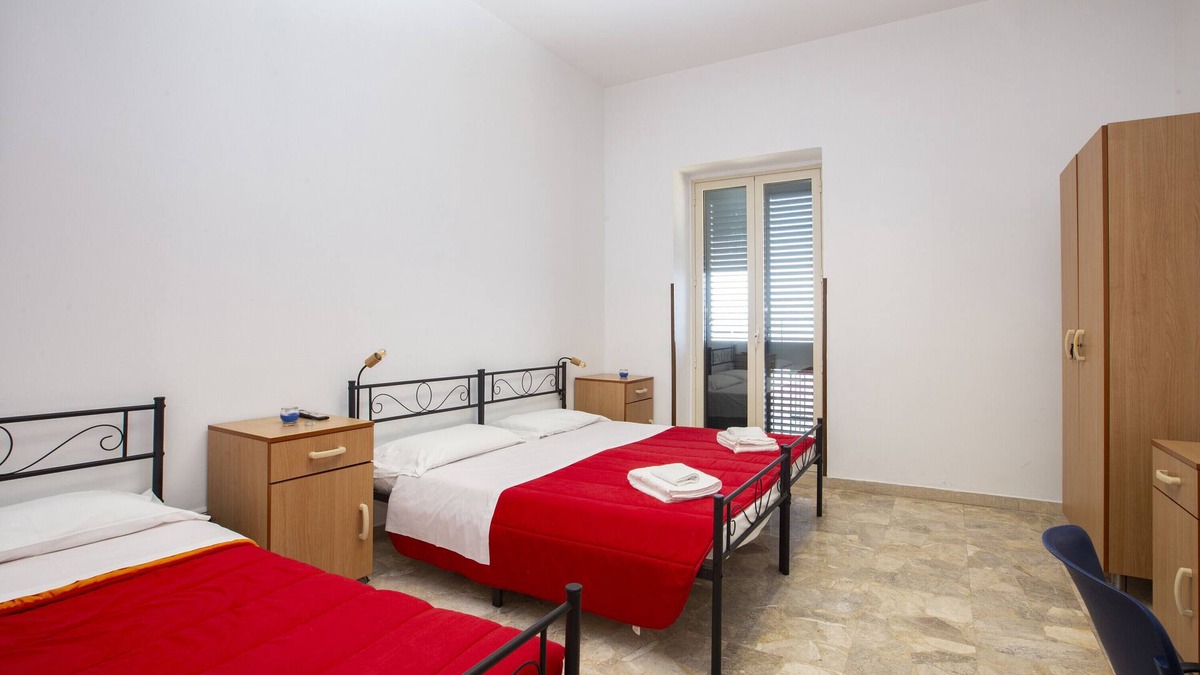 San Marco d'Alunzio Villa | Apartment "Casa d'Alunzio - 1" with Sea View, Balcony & Wi-Fi