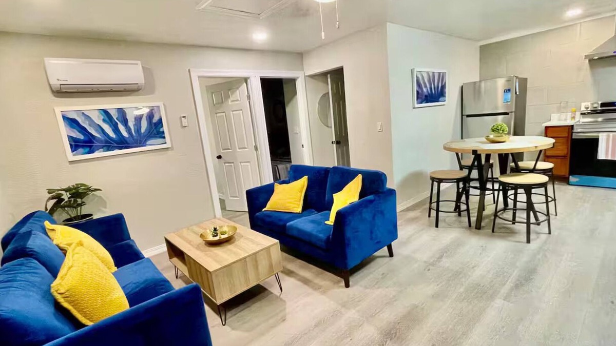 El Paso Apartment | Apartment C, Restful,Cozy, close Sunland Park Mall