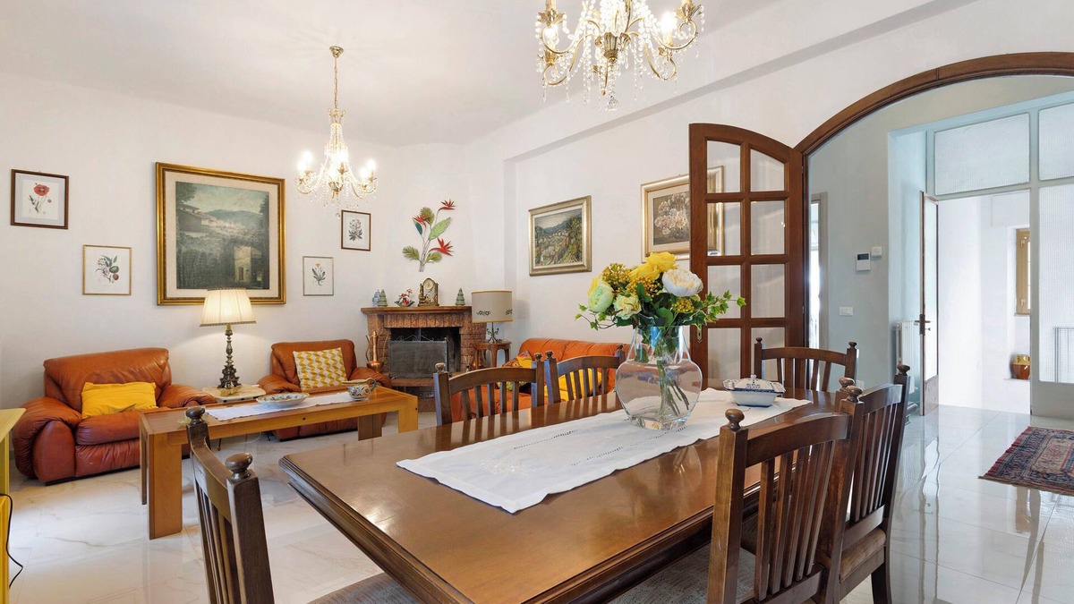 Licciana Nardi Apartment | Apartment 'Ca' Lina' with Balcony and Wi-Fi