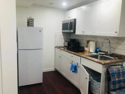 Fort Gary Apartment | Apartment ∙ 2 bedrooms ∙ 4 guests