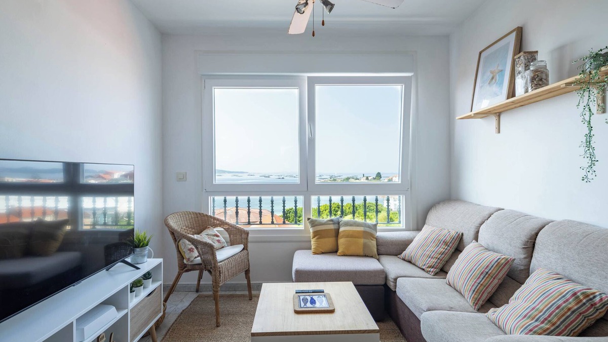 Boiro Apartment | Apartment 'Cabo Cruz' with Sea View, Balcony and Wi-Fi