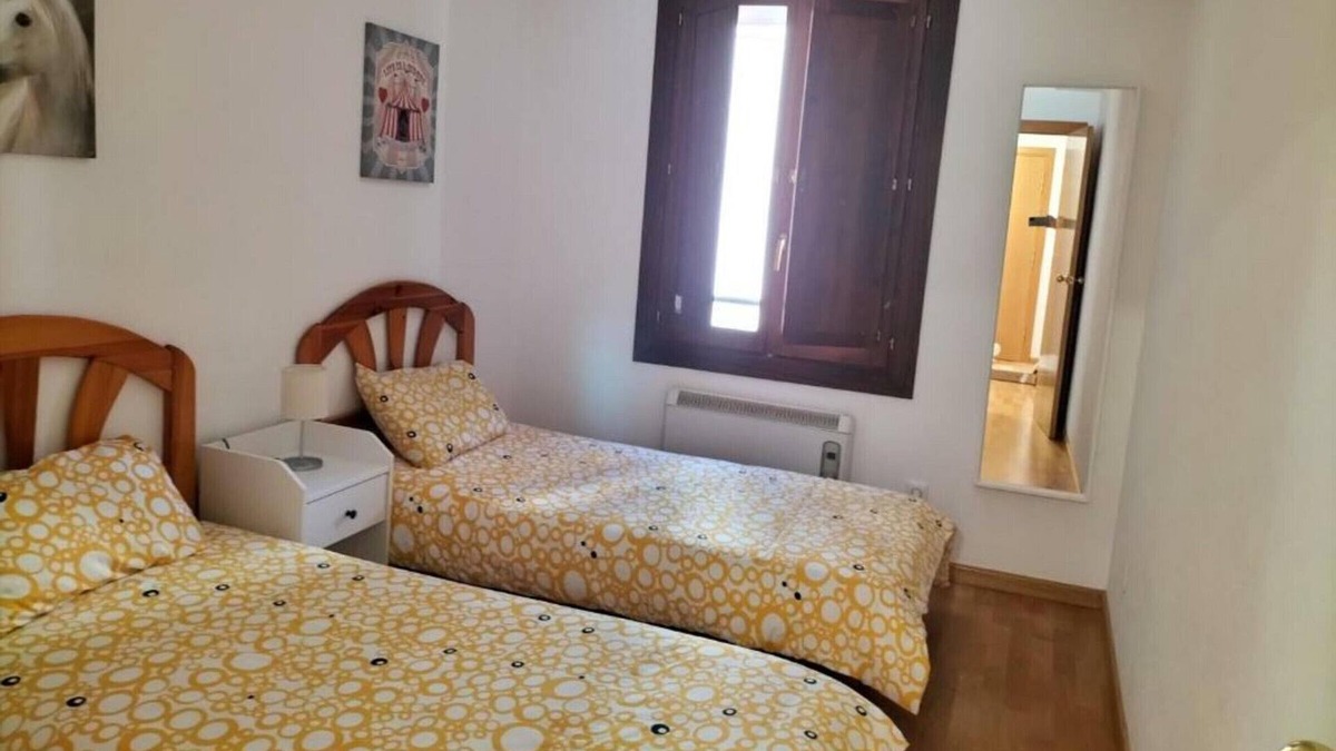 Canfranc-Estacion Apartment | Apartment Canfranc, 2 bedrooms, 6 persons