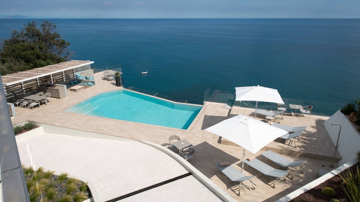 Albisola Superiore House | Apartment Capo Torre Resort & Breakfast