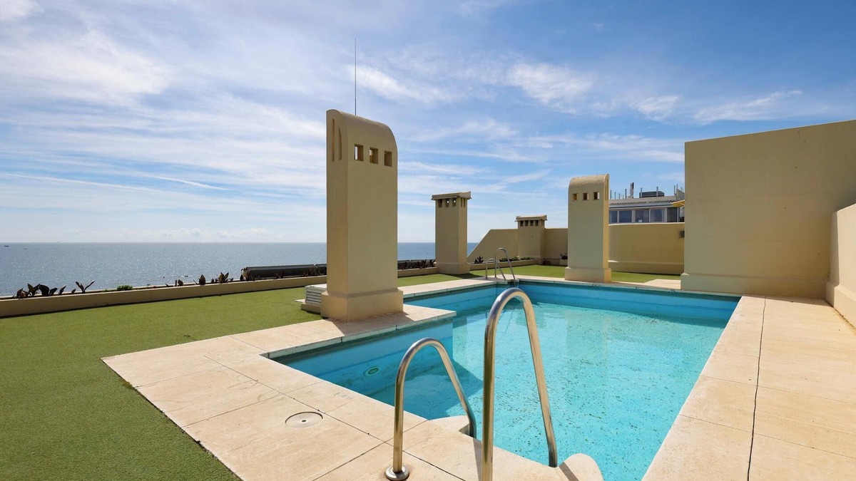 Estepona Apartment | "Apartment- Car included" At the Beach with Sea View, Pool, Wi-Fi, A/C & Balcony