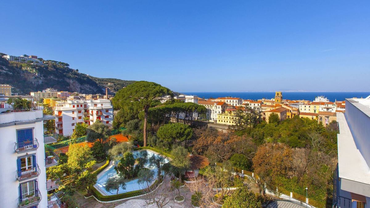 Sorrento Historic Centre Apartment | Apartment Carmela – An Elegant Sanctuary in the Heart of Sorrento