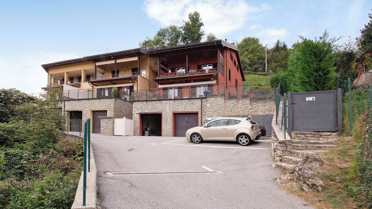Asso Apartment | Apartment 'Casa Asso' with Mountain View