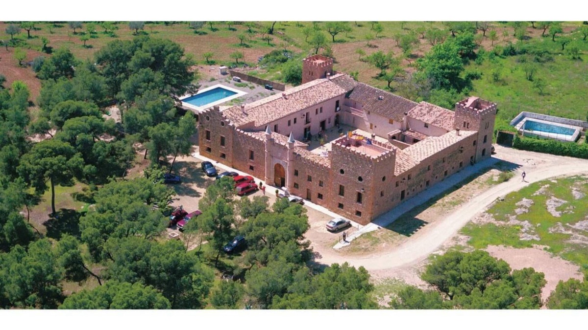 Altura Apartment | Apartment 'Casa Maya' with Mountain View, Shared Pool and Shared Garden