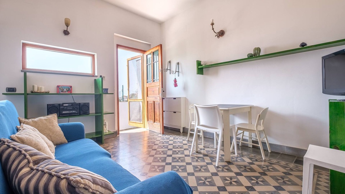 Messina Apartment | Apartment 'Casa Nerea' with Sea View, Private Terrace and Wi-Fi