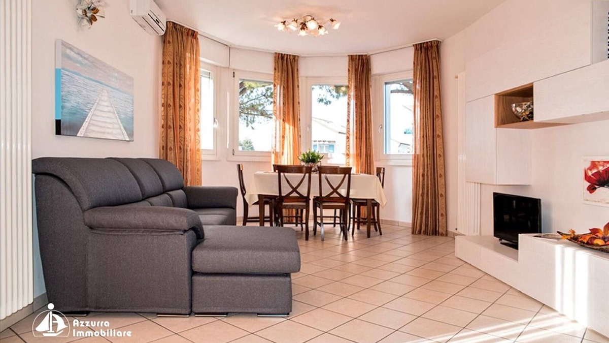Jesolo Apartment | Apartment 'Casa Stella 03' with Private Terrace and Air Conditioning