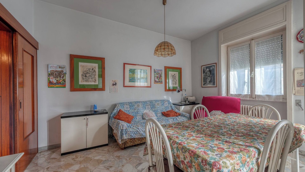 Lecce Apartment | Apartment 'Casa Signorile' with Balcony and Air Conditioning