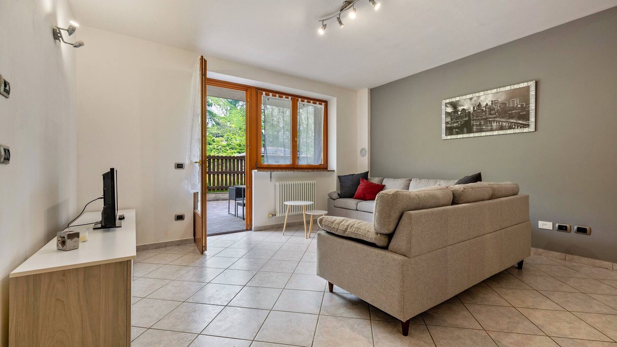 Molina di Ledro Apartment | Apartment 'Casa Valentina' with Mountain View and Private Terrace
