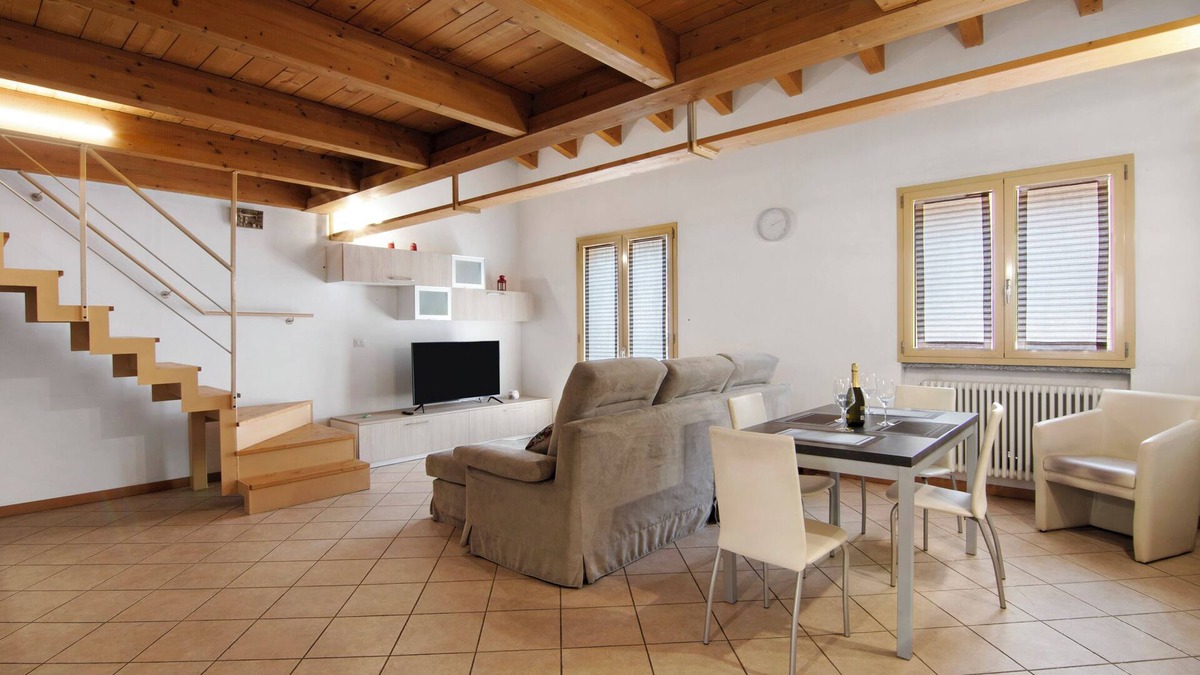 Piantedo Apartment | Apartment 'Casa Zia Dani' with Mountain View, Private Terrace and Wi-Fi