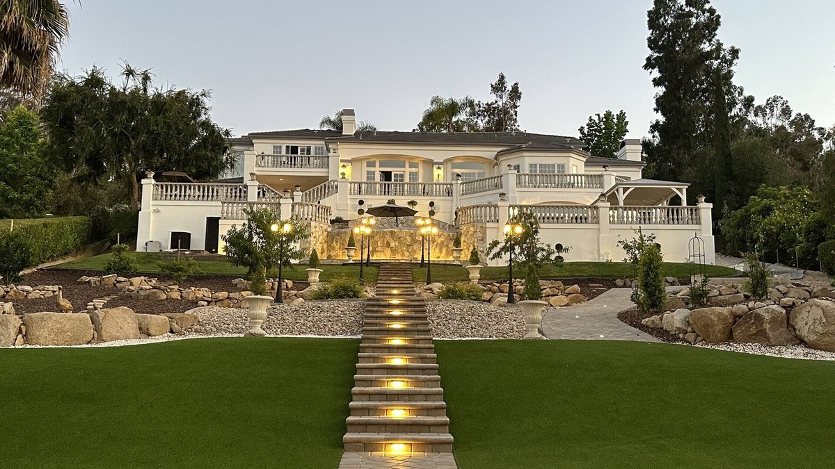 Kit Carson House | Apartment/Casita Poolside Apartment located in San Diego California Wine Country