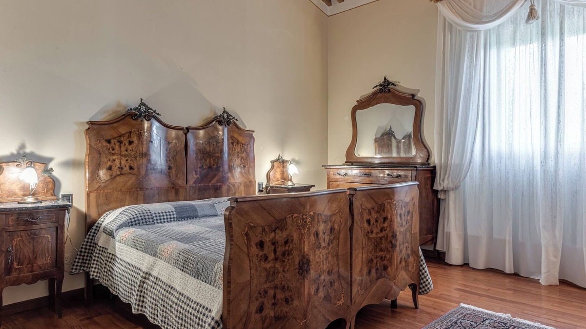 Capraia e Limite Apartment | Apartment 'Certopiano' with Shared Pool, Private Garden and Wi-Fi
