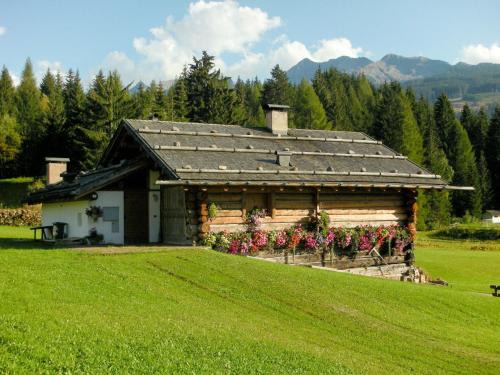 Bellamonte Apartment | Apartment Chalet Baita Tabià Dolomites by Interhome