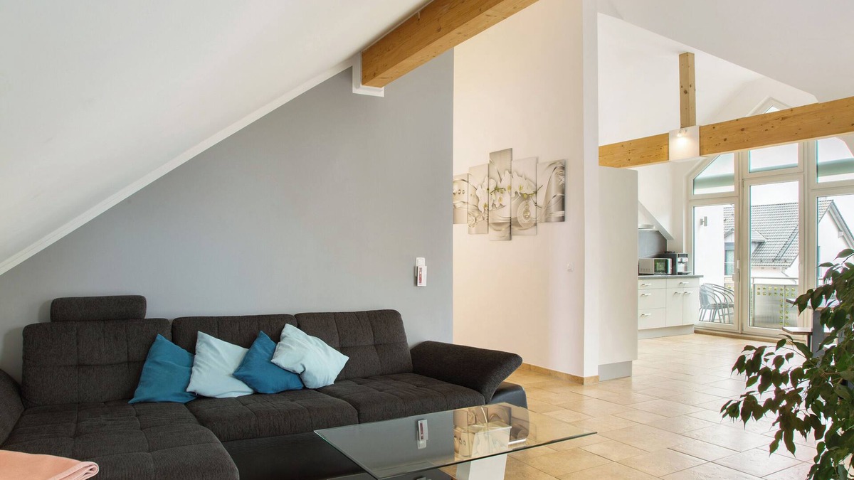 Eitting Apartment | Apartment 'Christine' with Balcony and Wi-Fi