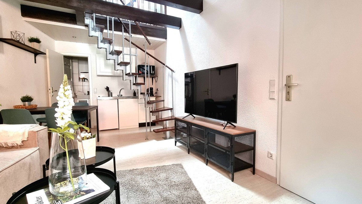 Innenstadt Apartment | Apartment 'City In Göttingen' with Wi-Fi