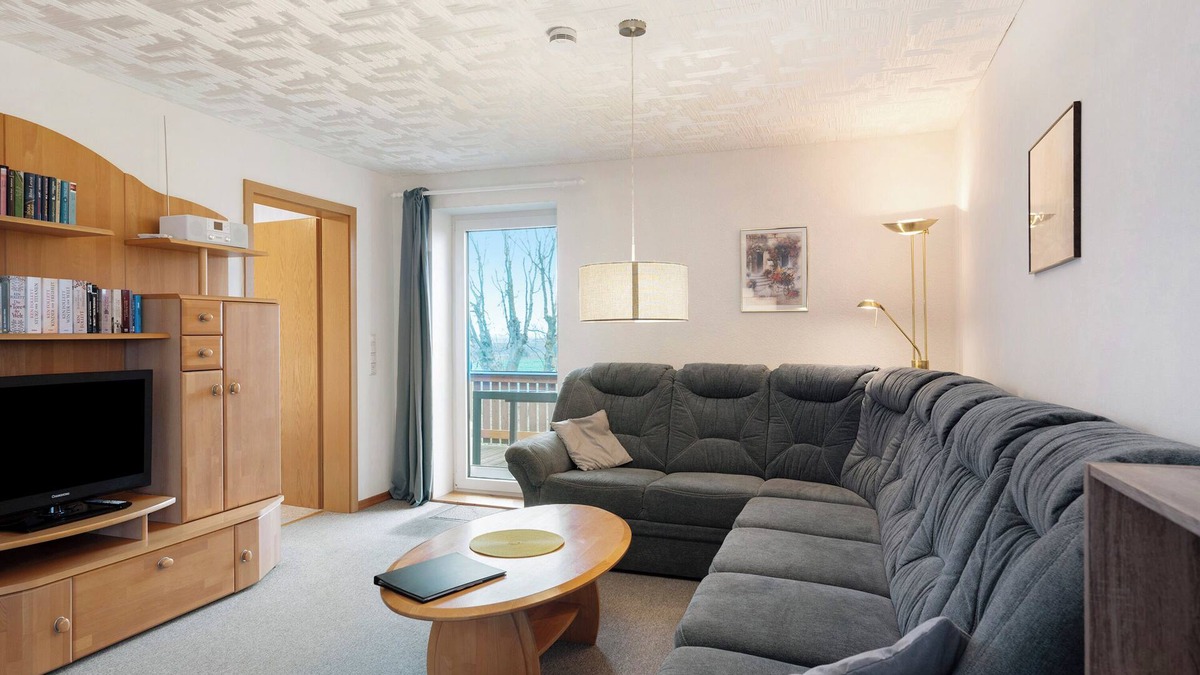 Nordstrand Apartment | Apartment 'Claudia' with Shared Terrace, Shared Garden and Wi-Fi