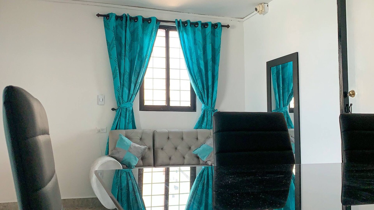 El Bosque Apartment | Apartment for 8 people, central