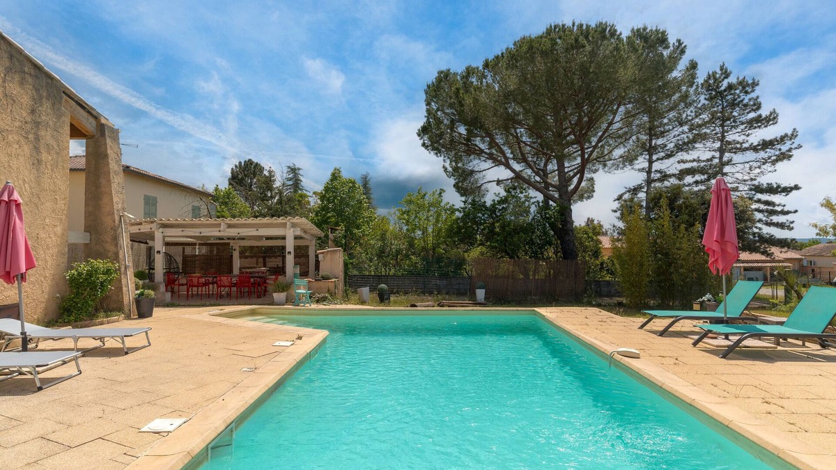 Vinon-sur-Verdon Apartment | Apartment 'Coeur De Lavande' with Private Pool, Private Terrace and Wi-Fi