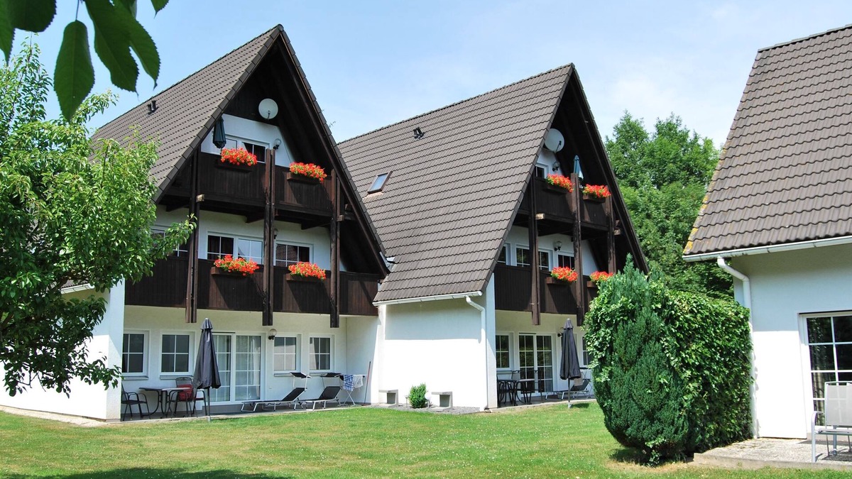 Walkenried Apartment | Apartment-Comfort-Private Bathroom-Garden view-Typ B Terrrasse 11
